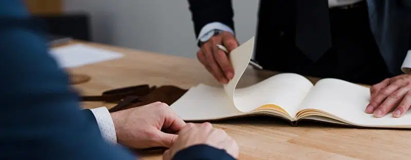 الزام به تنظیم سند